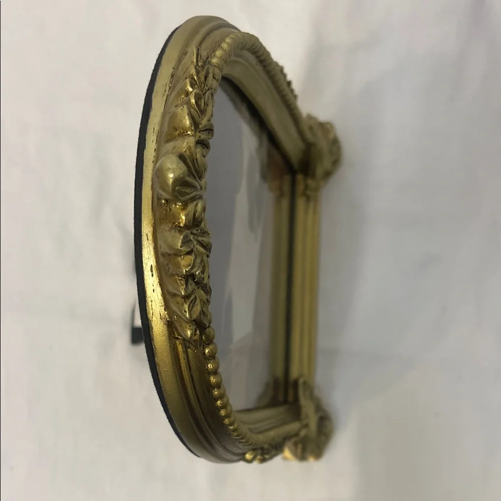 Gold Photo Frame 5” x 7”
